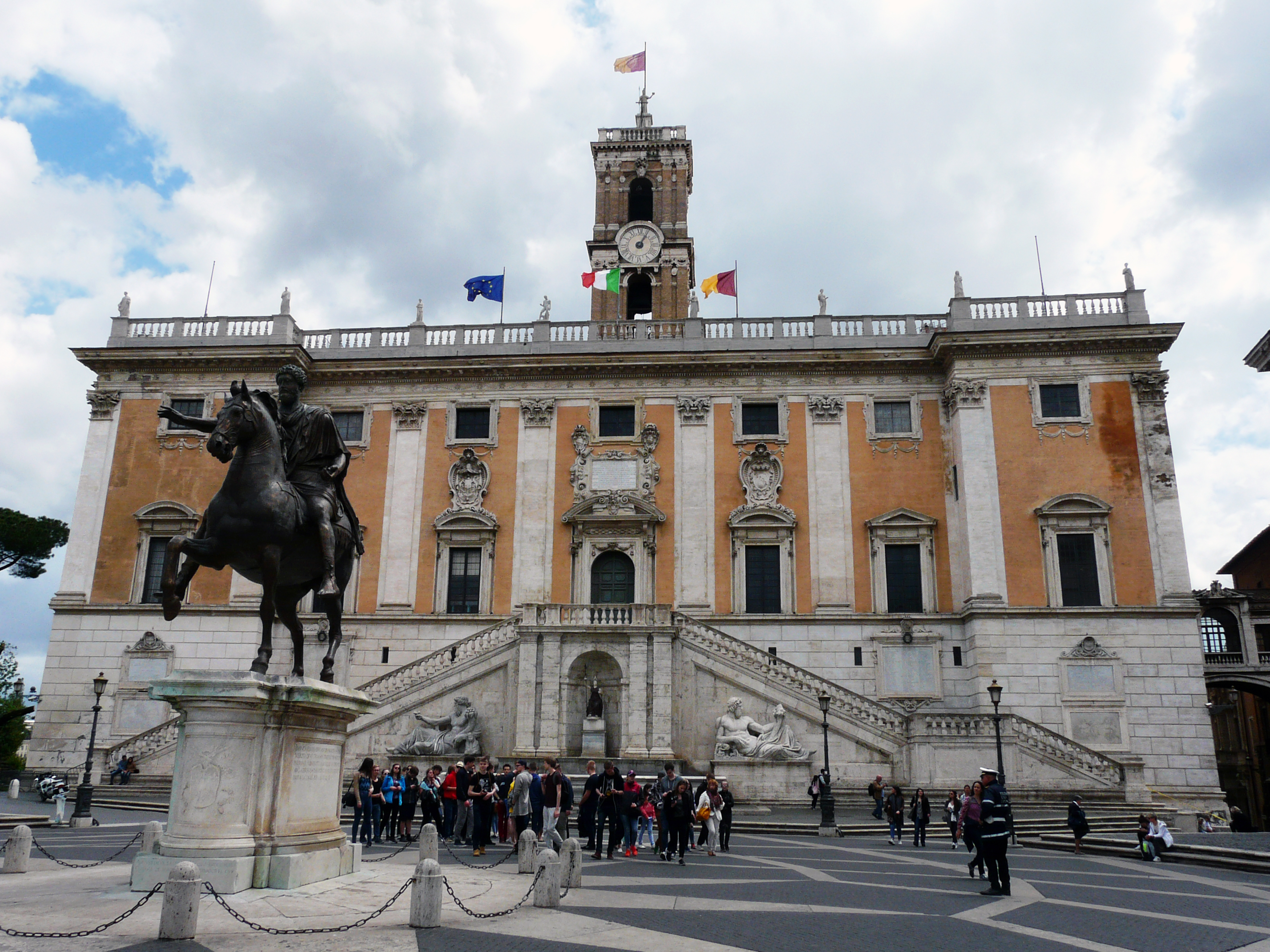Палаццо Сенаторио P1250629 0